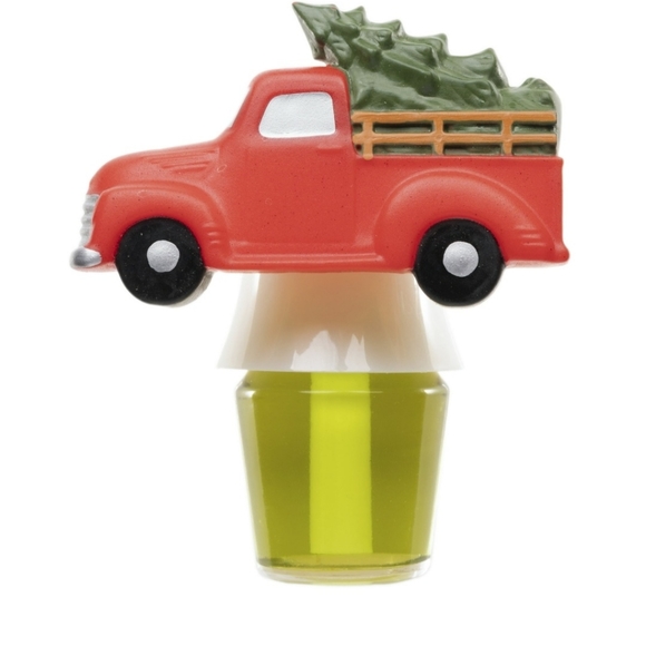 3 Pc Fragrance Oil Diffuser Bundle -  Gnome, Red Truck & Fa La La Stocking - Picture 6 of 12